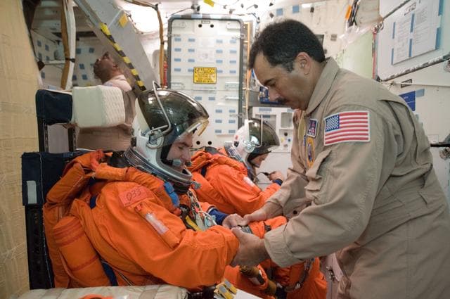 NASA image: STS-134 post insertion/deorbit prep training in building 9NW's FFT mockup 