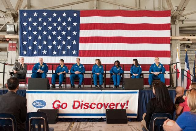 NASA image: STS-131 Crew Return Ceremony at Ellington Field