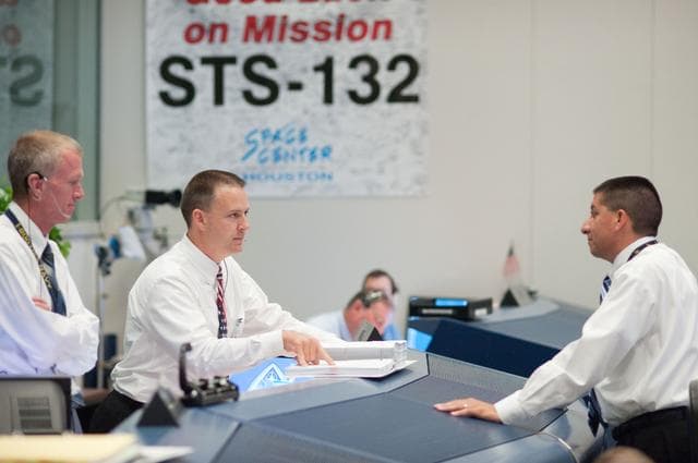 NASA image: STS-132/ULF4 WFCR Flight Controllers on Console