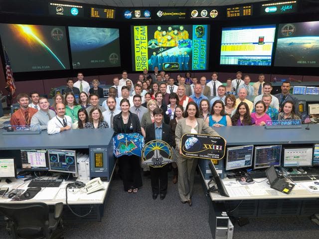 NASA image: STS-132/ULF-4 Flight Control Team in FCR-1