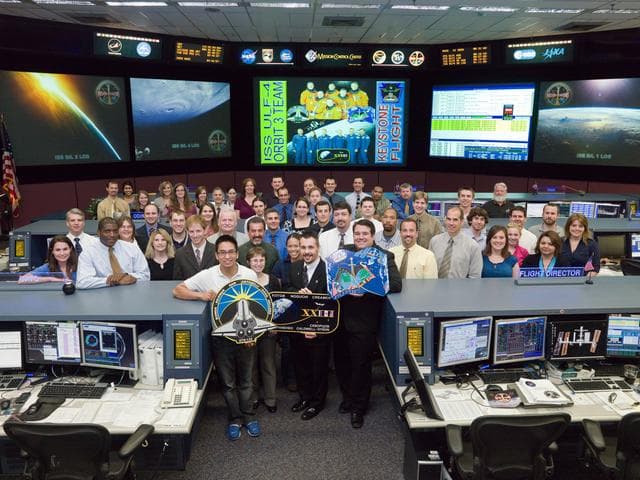 NASA image: STS-132/ULF-4 Flight Control Team in FCR-1