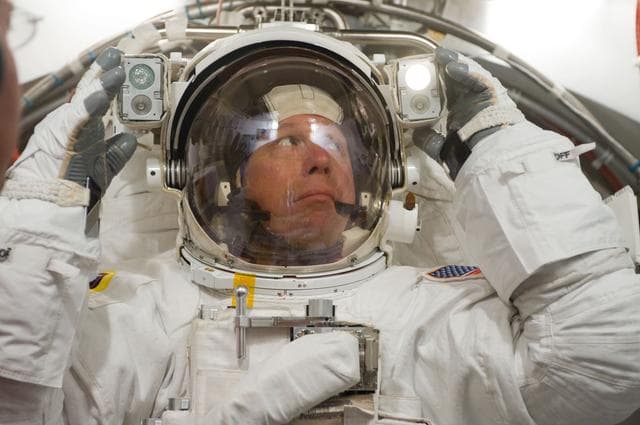 NASA image: STB-SS-1913 - SSATA Crew Training for STS-133 (Timothy Kopra)  