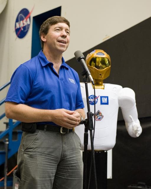 NASA image: Robonaut R2 media day in building 9NW