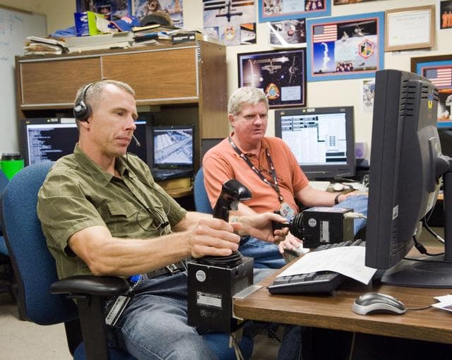 NASA image: STS-134 crew in Virtual Reality Lab during their MSS/EVAA SUPT2 Team training  