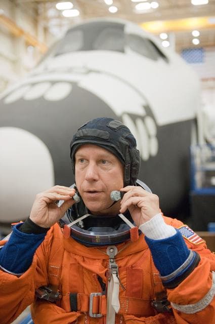 NASA image: STS-133 crew during CCTII PRL IN/EG 91020 training 