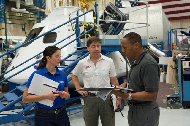 NASA image: Documentation of STS-133 training during SSMTF IN/EG Timeline 91105  