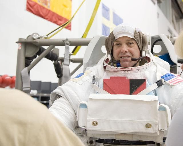NASA image: Expedition 27 and Expedition 28 crew members NBL training