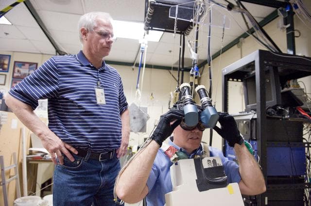NASA image: STS-133 crew training in VR Lab with replacement crew member Steve Bowen  