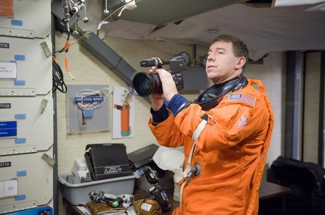 NASA image: STS-133 crew training with replacement astronaut Steve Bowen 