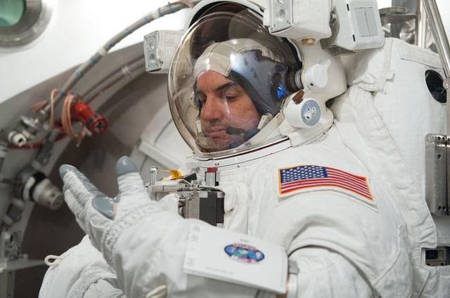 NASA image: SSATA Crew Training and EMU Verification for STS-135 astronaut Rex Walheim    