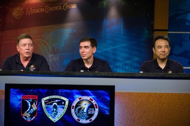 NASA image: Expedition 28 press conference