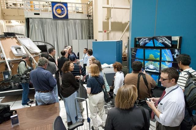 NASA image: STS-135 crew during Rendezvous Training session in Building 16 dome   