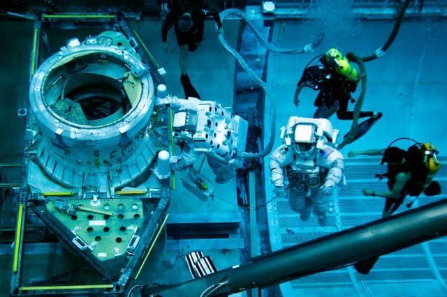 NASA image: STS_135_NBL