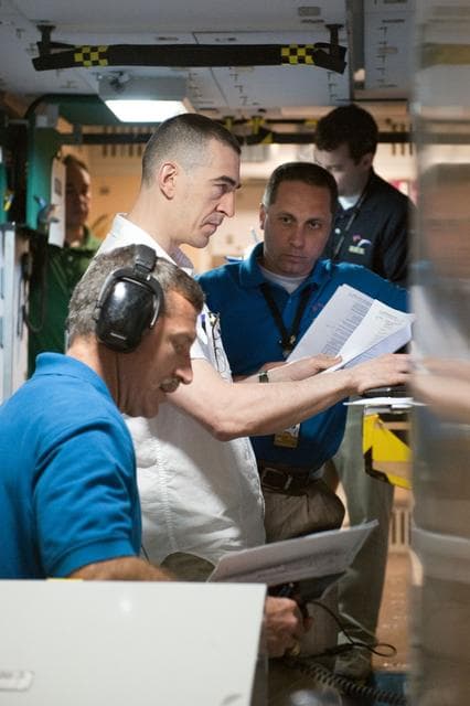 NASA image: Expedition 29/30 Emergency Ops training in ISS mockups