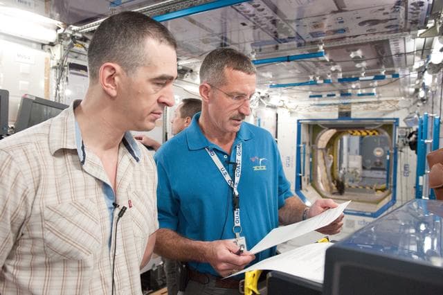 NASA image: Expedition 29/30 ISS Routine Ops training in ISS mockups