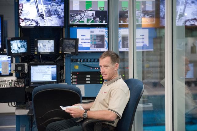NASA image: Final space shuttle crew training session in the NBL