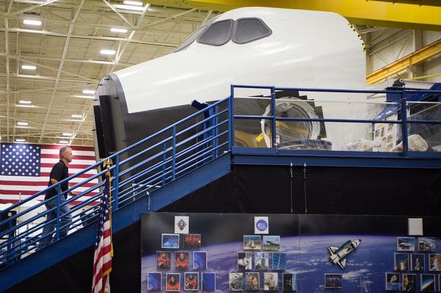 NASA image: STS_135_ SVMF