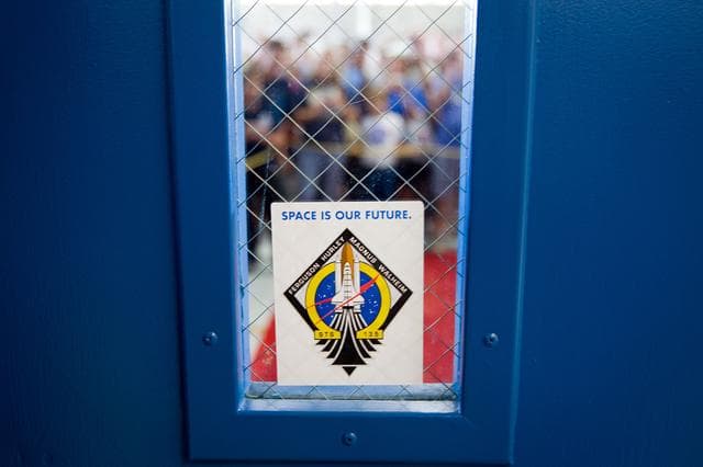 NASA image: STS_135_Return