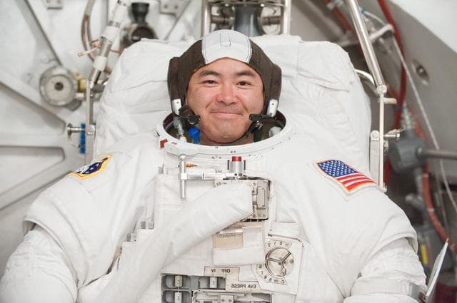 NASA image: STB-ST-942 SSATA Crew Training for INC-32(CM Hoshide) - August 31, 2011  