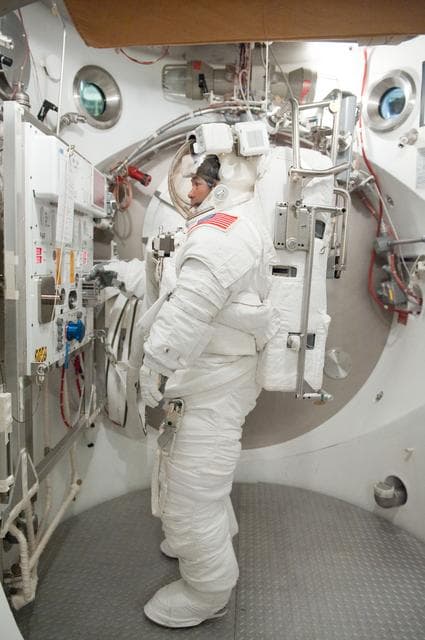 NASA image: STB-ST-942 SSATA Crew Training for INC-32(CM Hoshide) - August 31, 2011  