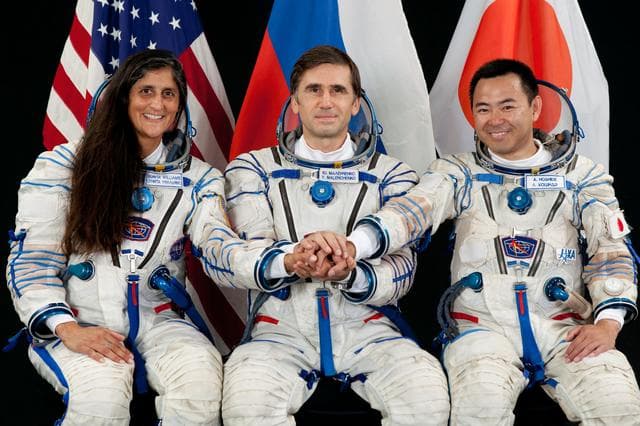 NASA image: jsc2011e215050