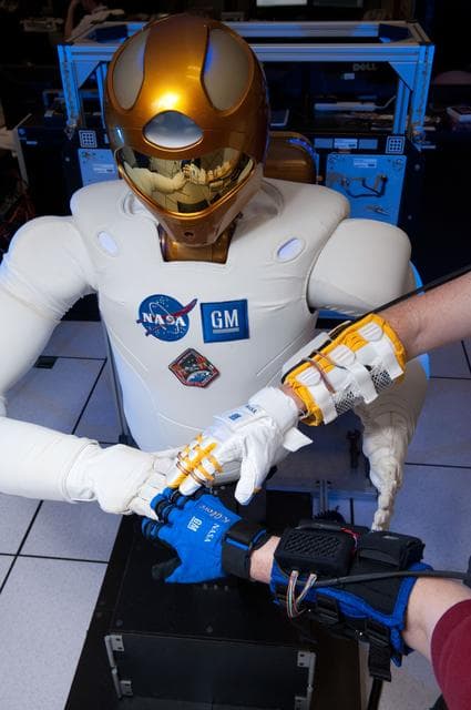 NASA image: Robotic glove