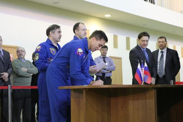 NASA image: jsc2013e013524