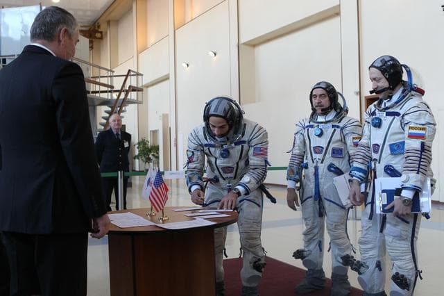 NASA image: jsc2013e013612