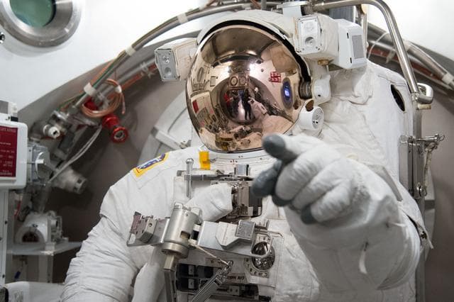 NASA image: jsc2013e013694