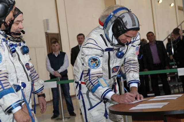 NASA image: jsc2013e028653