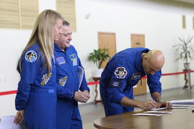 NASA image: jsc2013e028658