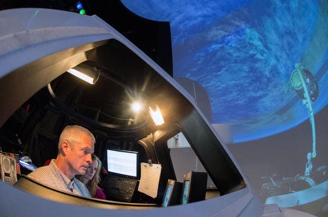 NASA image: jsc2013e028664