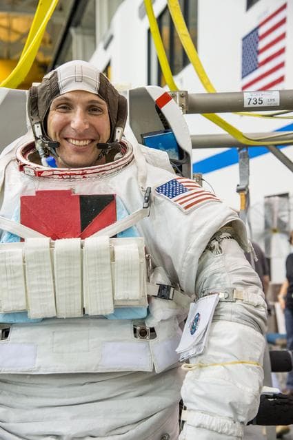 NASA image: jsc2013e048224