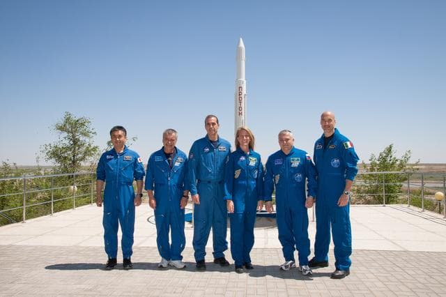 NASA image: jsc2013e048273