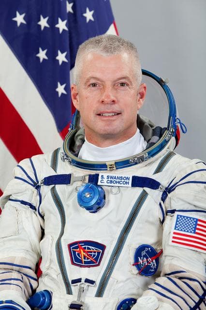 NASA image: jsc2013e076001