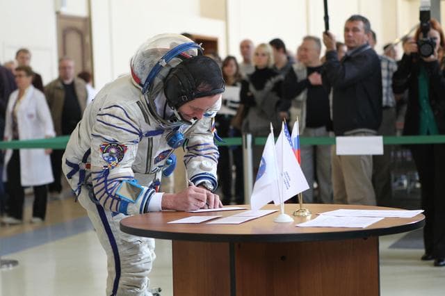 NASA image: jsc2013e079960
