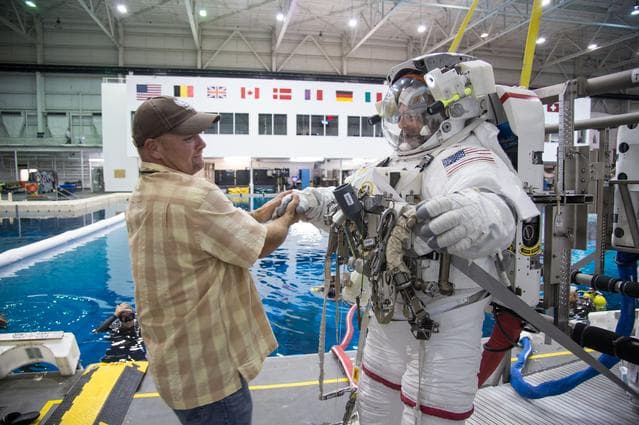 NASA image: jsc2013e088103