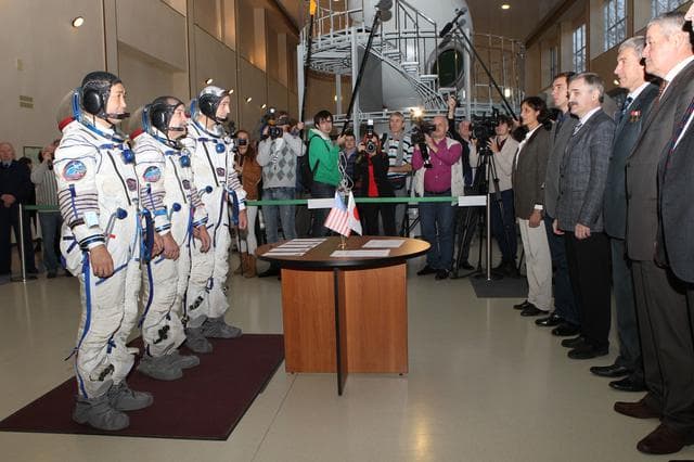 NASA image: jsc2013e090226