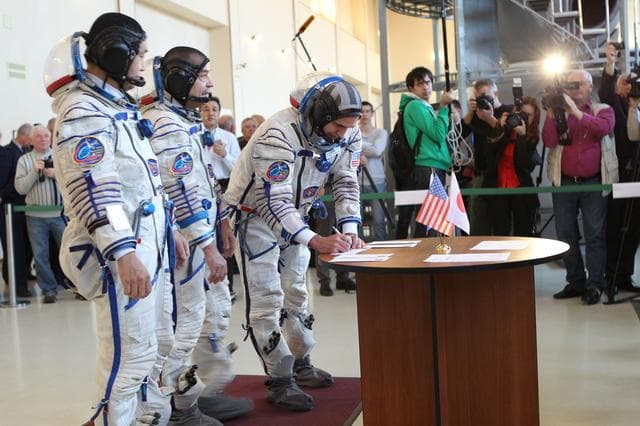 NASA image: jsc2013e090228