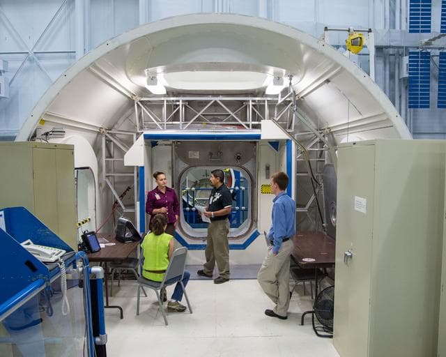NASA image: jsc2013e091586