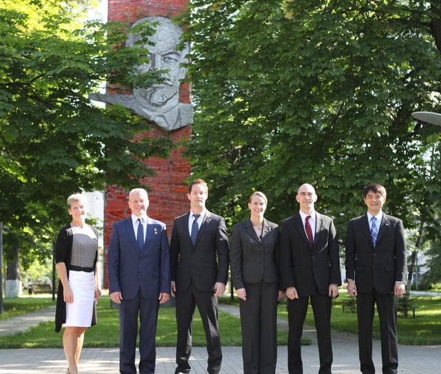 NASA image: At the Gagarin Cosmonaut Training Center in Star City, Russia, the ISS Expedition 48-49 prime and backup crewmembers pose for pictures in front of the statue of Vladimir Lenin June 24 as they departed for their launch site at the Baikonur Cosmodrome in Kazakhstan. From left to right are backup crewmembers Peggy Whitson of NASA, Oleg Novitskiy of Roscosmos and Thomas Pesquet of the European Space Agency and prime crewmembers Kate Rubins of NASA, Anatoly Ivanishin of Roscosmos and Takuya Onishi of the Japan Aerospace Exploration Agency. Rubins, Ivanishin and Onishi will launch July 7 from the Baikonur Cosmodrome in Kazakhstan on the Soyuz MS-01 spacecraft for a planned four-month mission on the International Space Station...NASA/Stephanie Stoll.