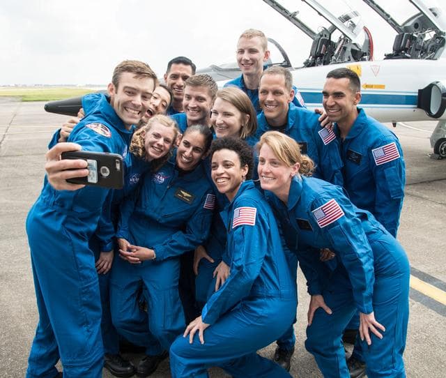 NASA image: ASCAN class 2017 - First day at JSC