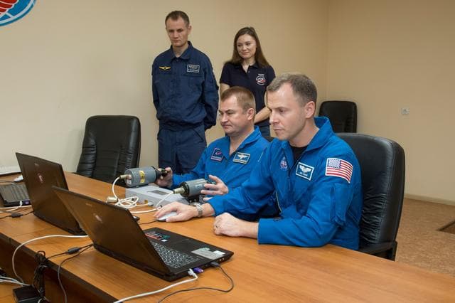 NASA image: Expedition 57 Preflight