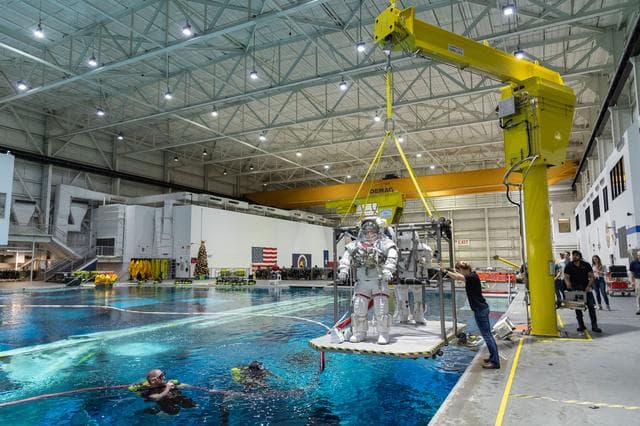 Commercial Crew Program Astronaut Training - Barry "Butch" Wilmo