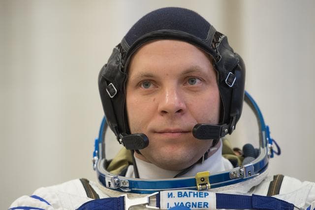 NASA image: Expedition 63 Preflight