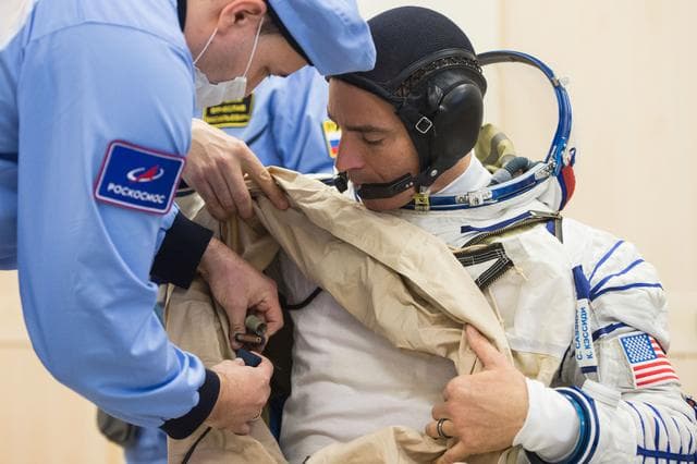 NASA image: Expedition 63 Preflight