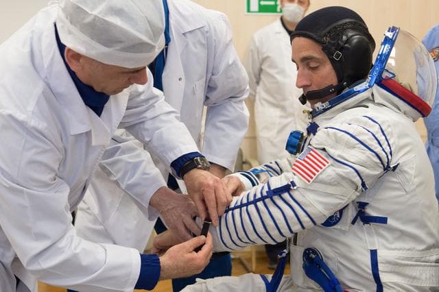 NASA image: Expedition 63 Preflight