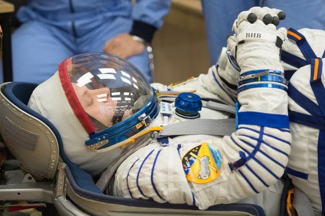 NASA image: Expedition 63 Preflight