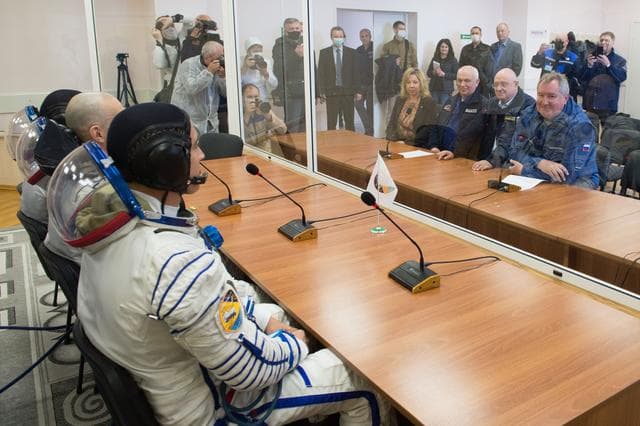 NASA image: Expedition 63 Preflight