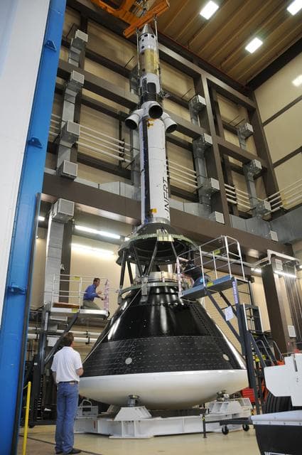 NASA image: Orion stacking at the RAL